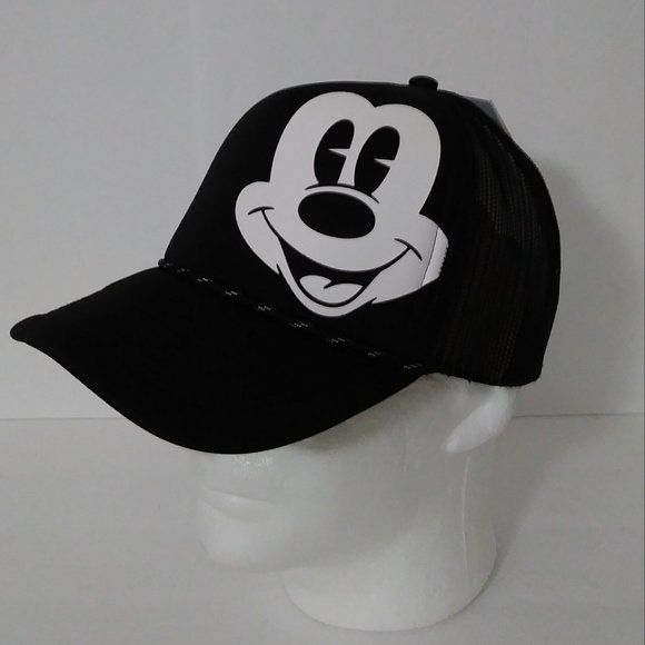 Disney Neff Black Mickey Mouse Hat - Picture 1 of 12